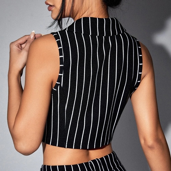 Striped Lapel Collar Crop Waistcoat & Striped Print Suit Pants - Picture 3 of 4